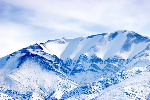 Снігові Гори Фоні Природи — стокове фото