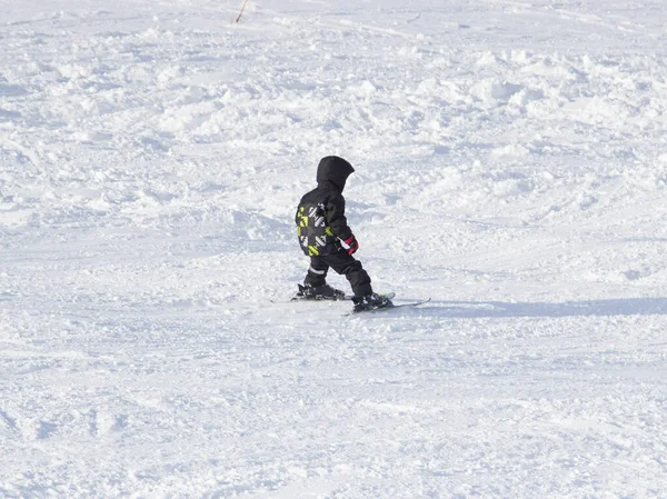 Passeio Montanha Esquis Eventos Esportivos Esqui — Fotografia de Stock