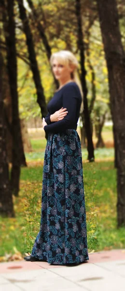 Vestido Bonito Uma Menina — Fotografia de Stock