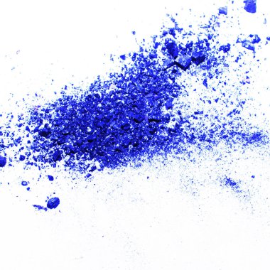  toz beyaz arkaplana sıçramış