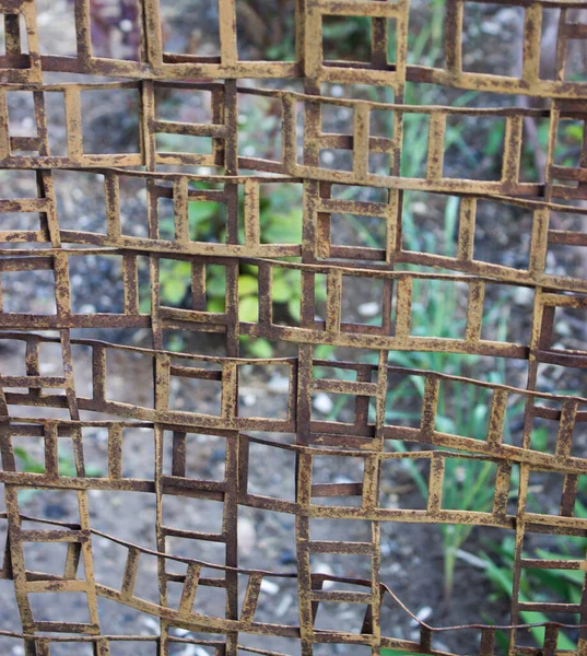 Een Close Van Een Groene Ketting Link Hek Een Hoek — Stockfoto