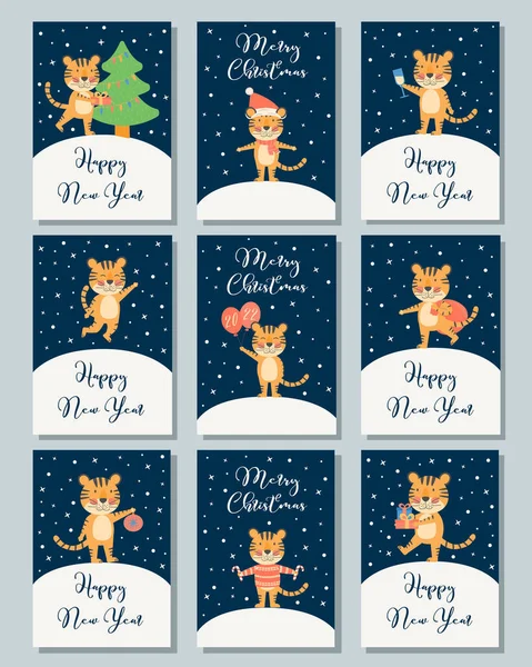 Feliz Navidad y Feliz Año Nuevo conjunto de tarjetas de felicitación. Banners con tigre lindo, símbolo 2022, mascota del año. Concepto de invierno de vacaciones con carácter vector — Vector de stock