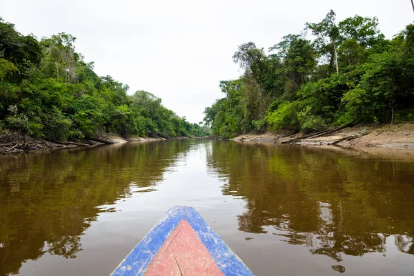 Barco Río Selva Amazónica — Foto de Stock
