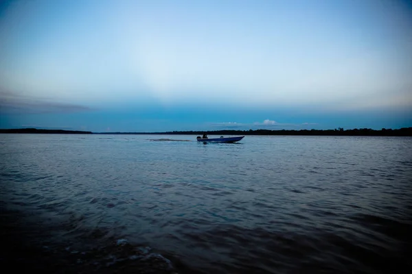 Imagen Del Río Amazonas Loreto Perú Agua Calmada Principio Del —  Fotos de Stock