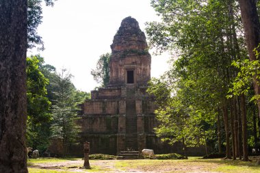  Siyam Reap, Siyam Reap / Kamboçya - 30 Eylül 2016: Görüntü Angkor Wat kompleks tapınağında. Chamkrong Tapınağı
