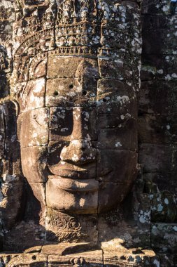 Siyam Reap, Siyam Reap / Kamboçya - 30 Eylül 2016: Görüntü Angkor Wat kompleks tapınağında. Bayon tapınağı, kafa ve taştan yapılmış yüzler.. 