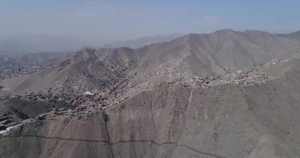 Воздушное Видео Снятое Беспилотника Над Трущобами Лима Перу Шанти Таун — стоковое видео