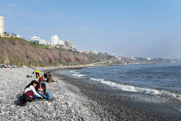 Lima Lima Perú Septiembre 2020 Personas Disfrutando Playa Lima Perú — Foto de Stock