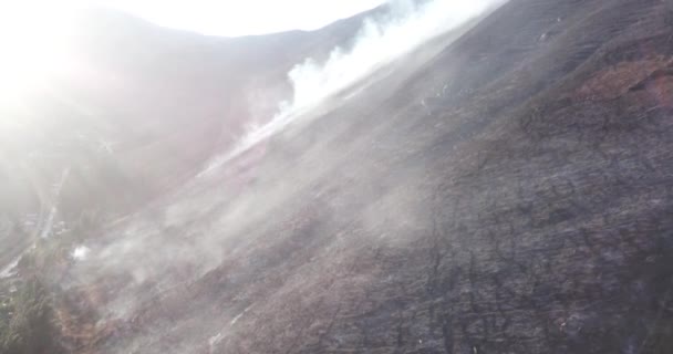 Nagranie Pożaru Andach Peruwiańskich Urubambie Cuzco Góry Ogniu Porze Suchej — Wideo stockowe