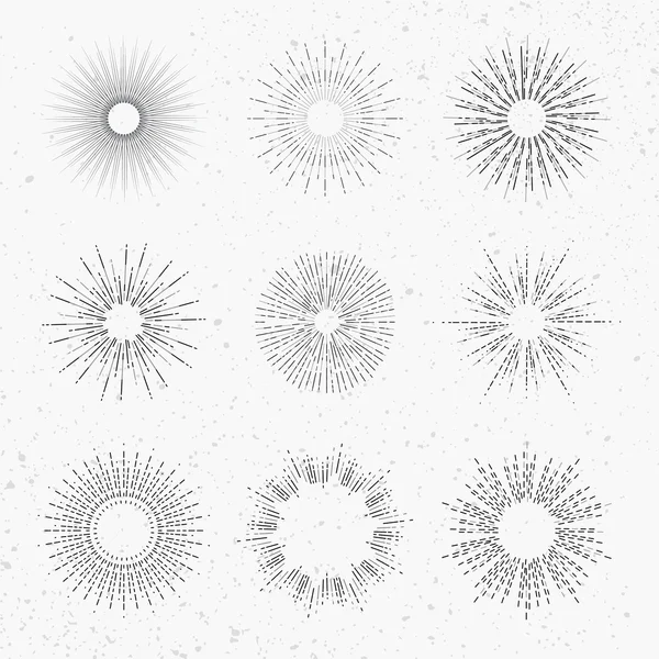 Conjunto de diferentes explosiones de sol sobre fondo claro — Vector de stock