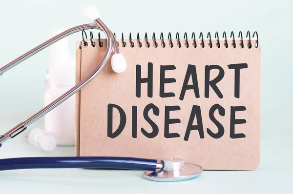 Herzschwäche Diagnose Auf Einem Weißen Blatt Papier Geschrieben Behandlung Und — Stockfoto