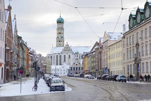 Maximilianstrasse város Augsburg, Németország — Stock Fotó