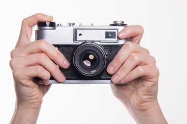 35 mm klasik fotoğraf kamera Deklanşör tuşuna basarak 