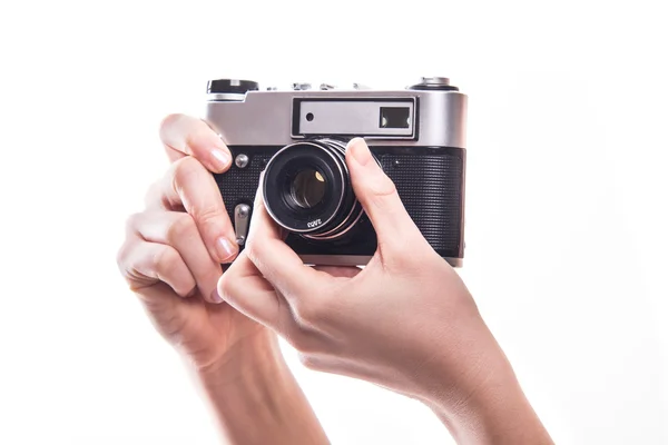 Nemen van foto's met behulp van klassieke 35mm camera — Stockfoto