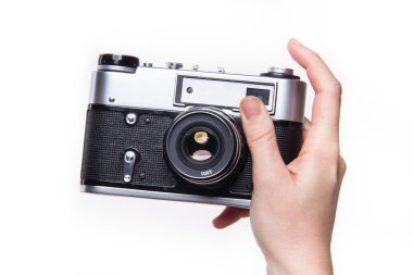 Analog kamerada deklanşöre basarak 