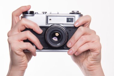 35 mm klasik fotoğraf kamera Deklanşör tuşuna basarak 