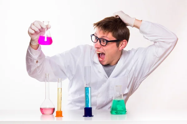 El químico hizo un descubrimiento en el laboratorio. Fotos De Stock Sin Royalties Gratis
