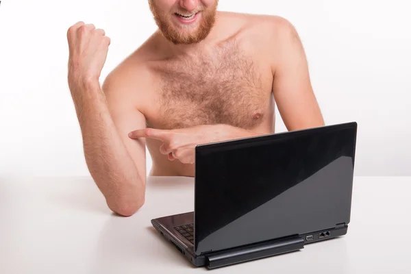 Homem nu na frente da webcam — Fotografia de Stock