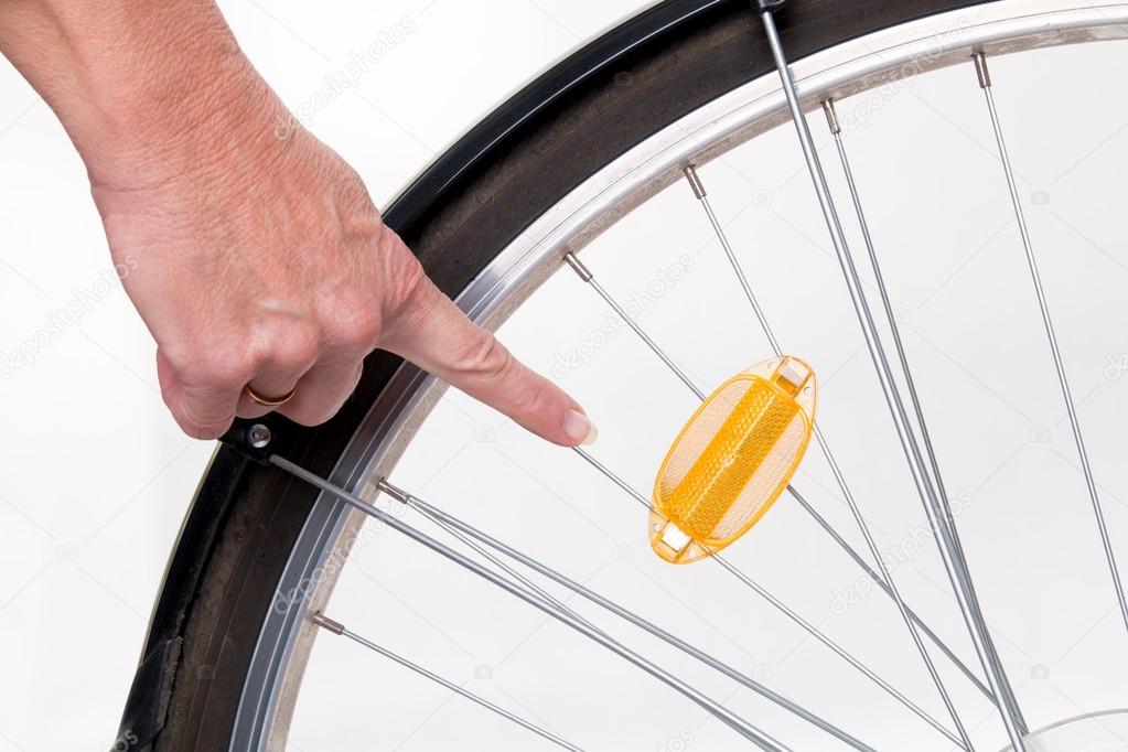 bike spoke reflectors