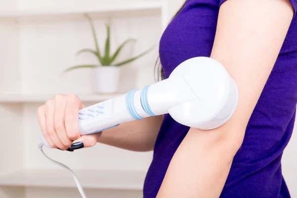 Woman massaging the body — Stock Photo, Image