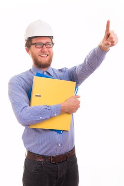 Kask içinde genç mutlu mühendis