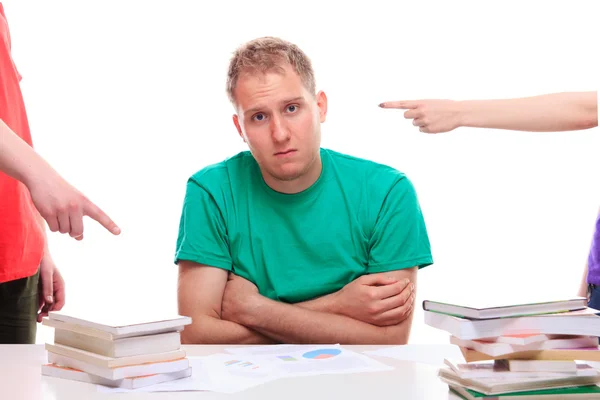 Homem tem problemas de aprendizagem — Fotografia de Stock