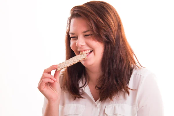 Menina com pão de baixa caloria — Fotografia de Stock