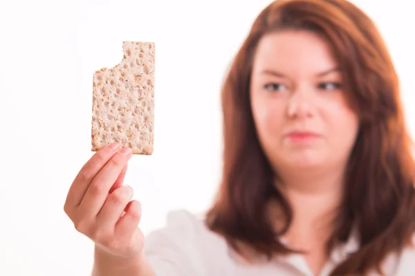 Flicka med låg-caloried bröd — Stockfoto