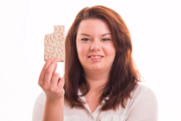 Meisje met lage-caloried brood — Stockfoto