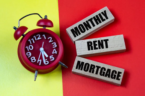 Monthly Rent Mortgage Слова Красочном Фоне Будильником Концепция Бизнеса — стоковое фото