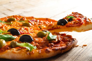 Lezzetli İtalyan pizzası