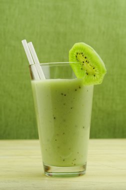 taze kivi smoothie