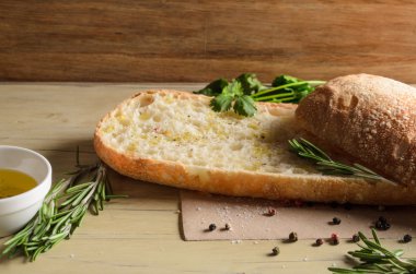 Dilimlenmiş ekmek ciabatta