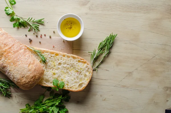Dilimlenmiş ekmek ciabatta