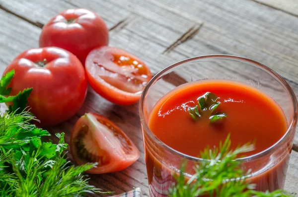 토마토 스무디의 유리 개념 — 스톡 사진