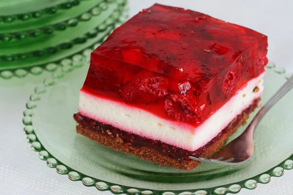 젤리와 크림 딸기 케이크 — 스톡 사진