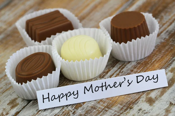 Happy Mother's Day kaart met chocolade — Stockfoto