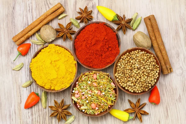 Selection of Indian spices, close up — Stock Photo, Image