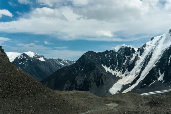 En las montañas Altai —  Fotos de Stock