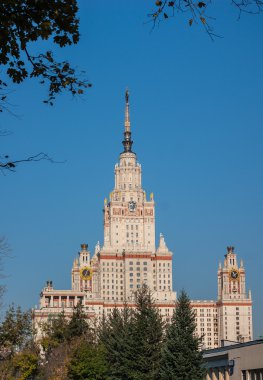 Moskova Devlet Üniversitesi