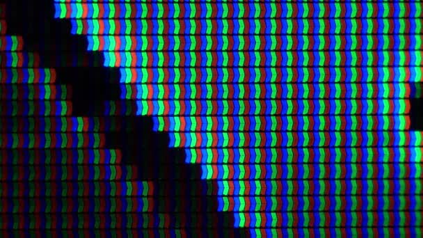 Arbeiten Pixel im Monitor, TV, mit einer Video-Wiedergabe Nahaufnahme — Stockvideo