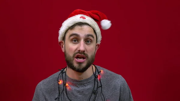 Man Sings Dances Dancing Live Christmas Hat His Head Santa — Stock Photo, Image