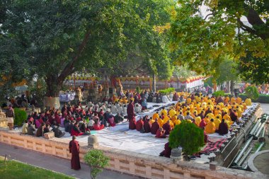Hindistan. Bodhgaya. Aralık 2013. Monlam - yılın en büyük Budist festival. Elmas yolu soy Tibet Budizmi.