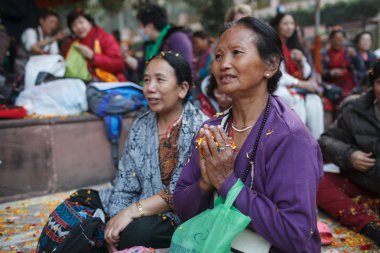 Hindistan. Bodhgaya. Aralık 2013. Monlam - yılın en büyük Budist festival. Elmas yolu soy Tibet Budizmi.