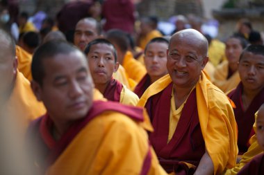 Hindistan. Bodhgaya. Aralık 2013. Monlam - yılın ana buddists Festivali. Elmas şekilde Tibet Budizmi soyundan. Kagyu Monlam - ana Budist festivalin yıl.