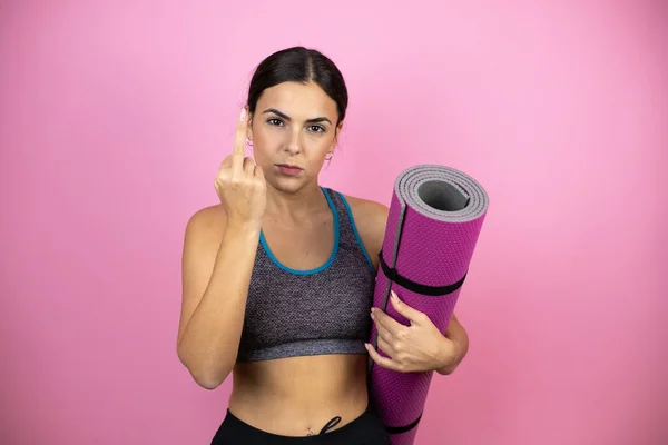 Young Beautiful Woman Wearing Sportswear Isolated Pink Background Showing Middle — Stockfoto