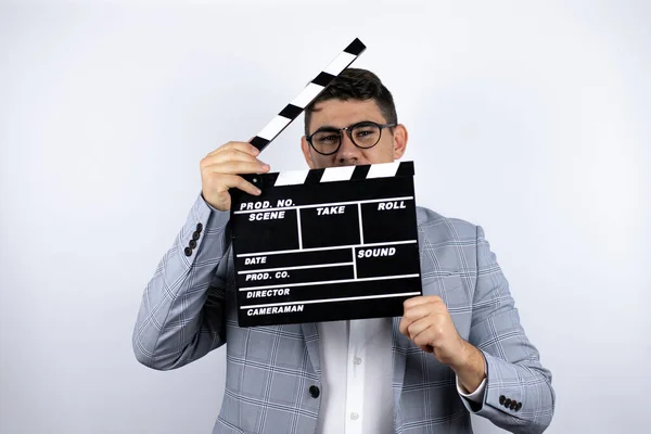 Business Giovane Uomo Indossa Una Camicia Casual Sfondo Bianco Tenendo — Foto Stock