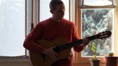 Evde Gitar Çalan Adam, Covid19 Karantina