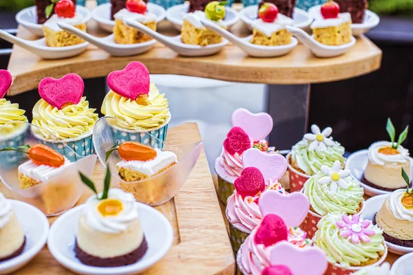 Wedding dessert — Stock Photo, Image