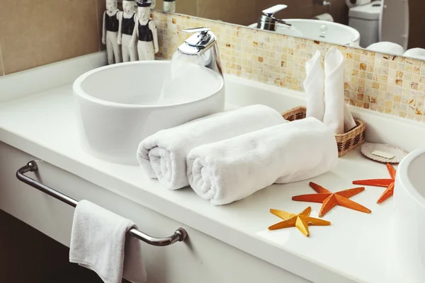 Bathroom Luxury interior. — Stock Photo, Image